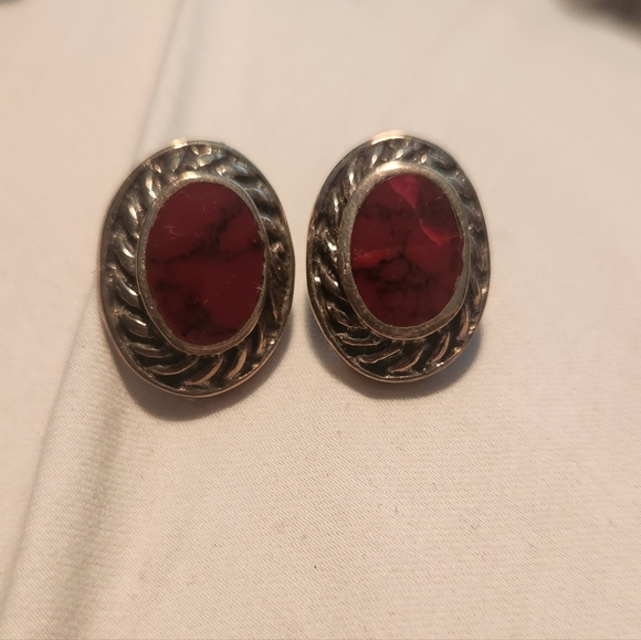 Vtg Jasper Dome With Flat Silver Fluted Border Pierced Stud Earring